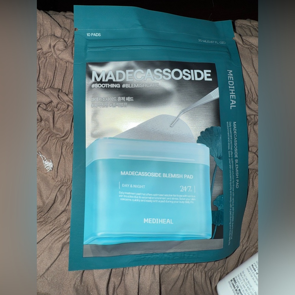 💙 4/$20 MEDIHEAL MADECASSOSIDE BLEMISH PAD